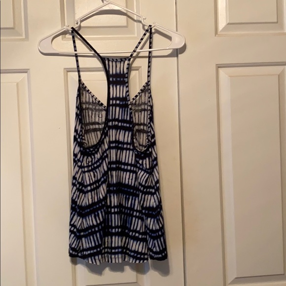 Express tie dye sequin tank - Picture 2 of 2